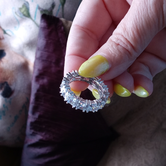 Sterling 925 CZ Ring, Sz 8 - Picture 5 of 13